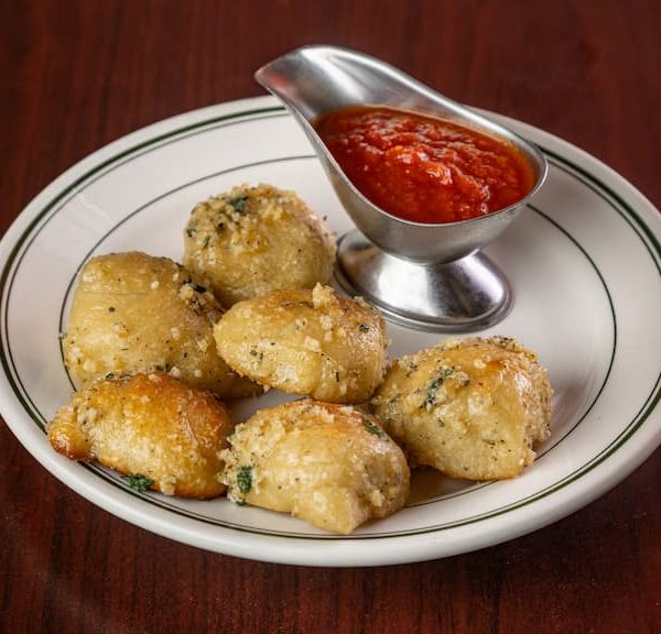 Garlic Knots (6)