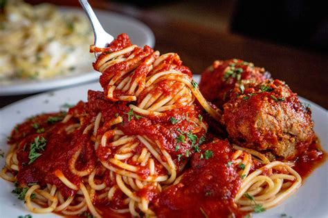 spaghetti with meatballs
